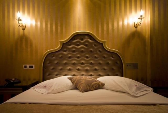 Hotel Prive Szkaramangász Kültér fotó